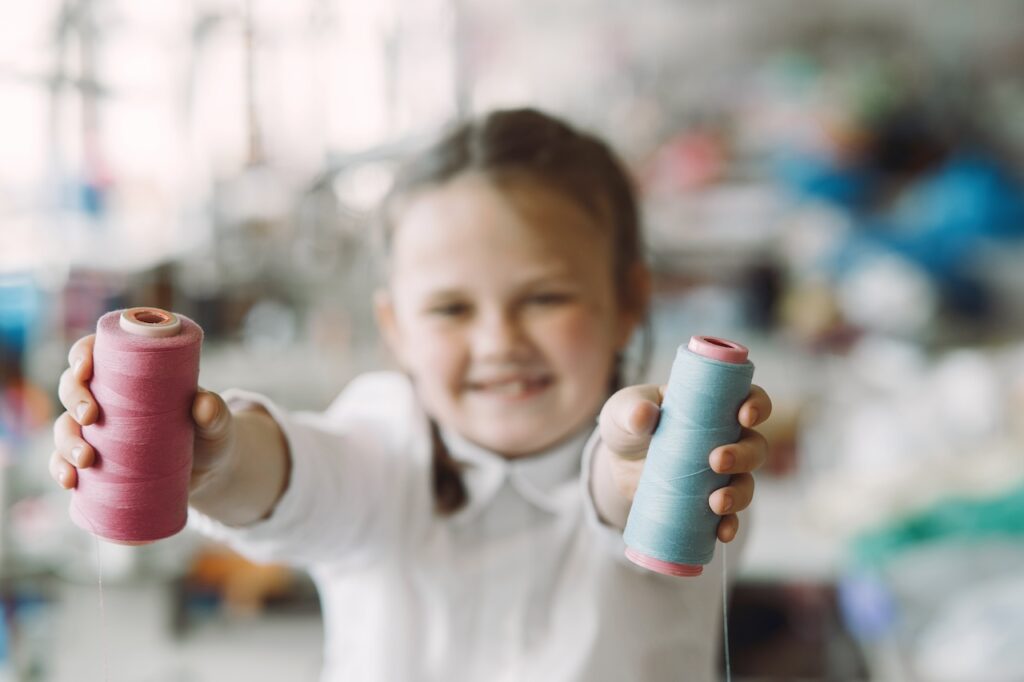 benefícios da costura para crianças